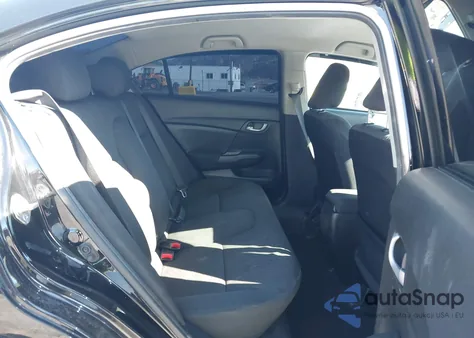 2015 Honda Civic Lx z USA, uszkodzony, nr VIN 19XFB2F56FE272801